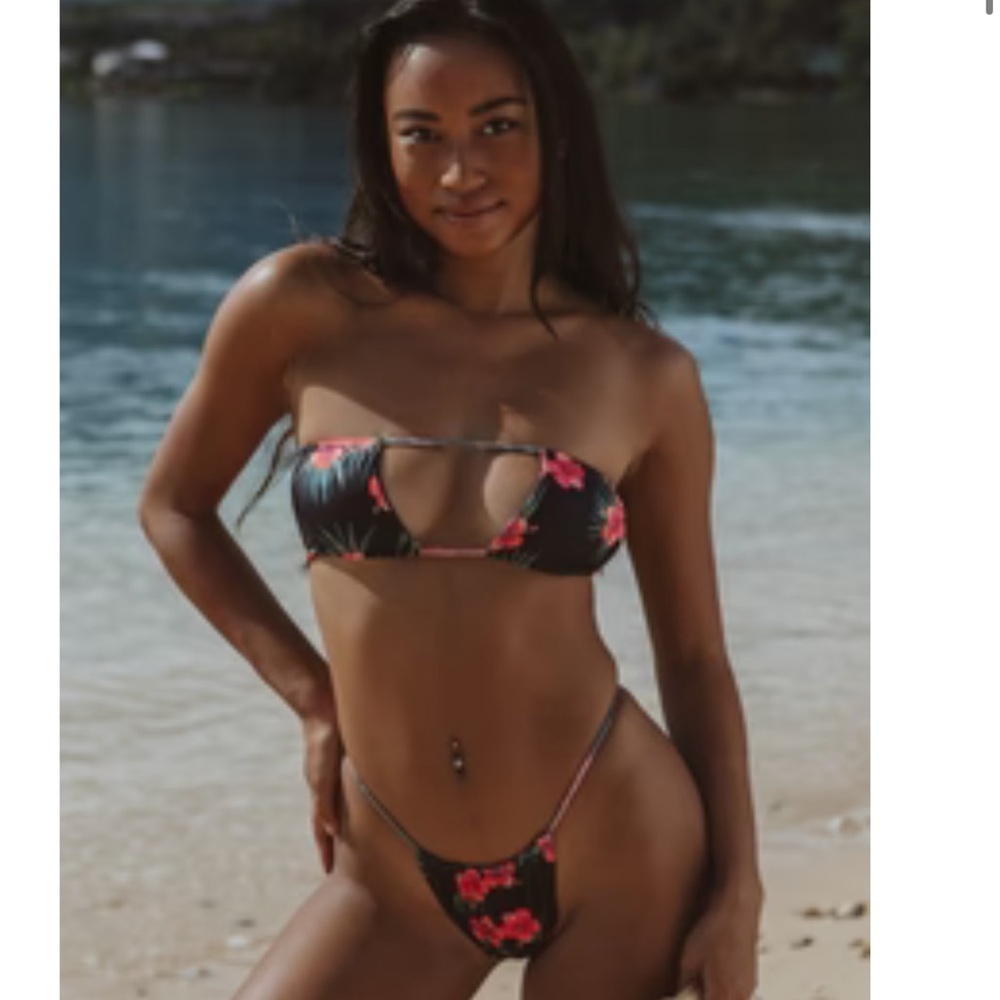 PETITE ALOHA Dark Hibiscus Bandeau String Top